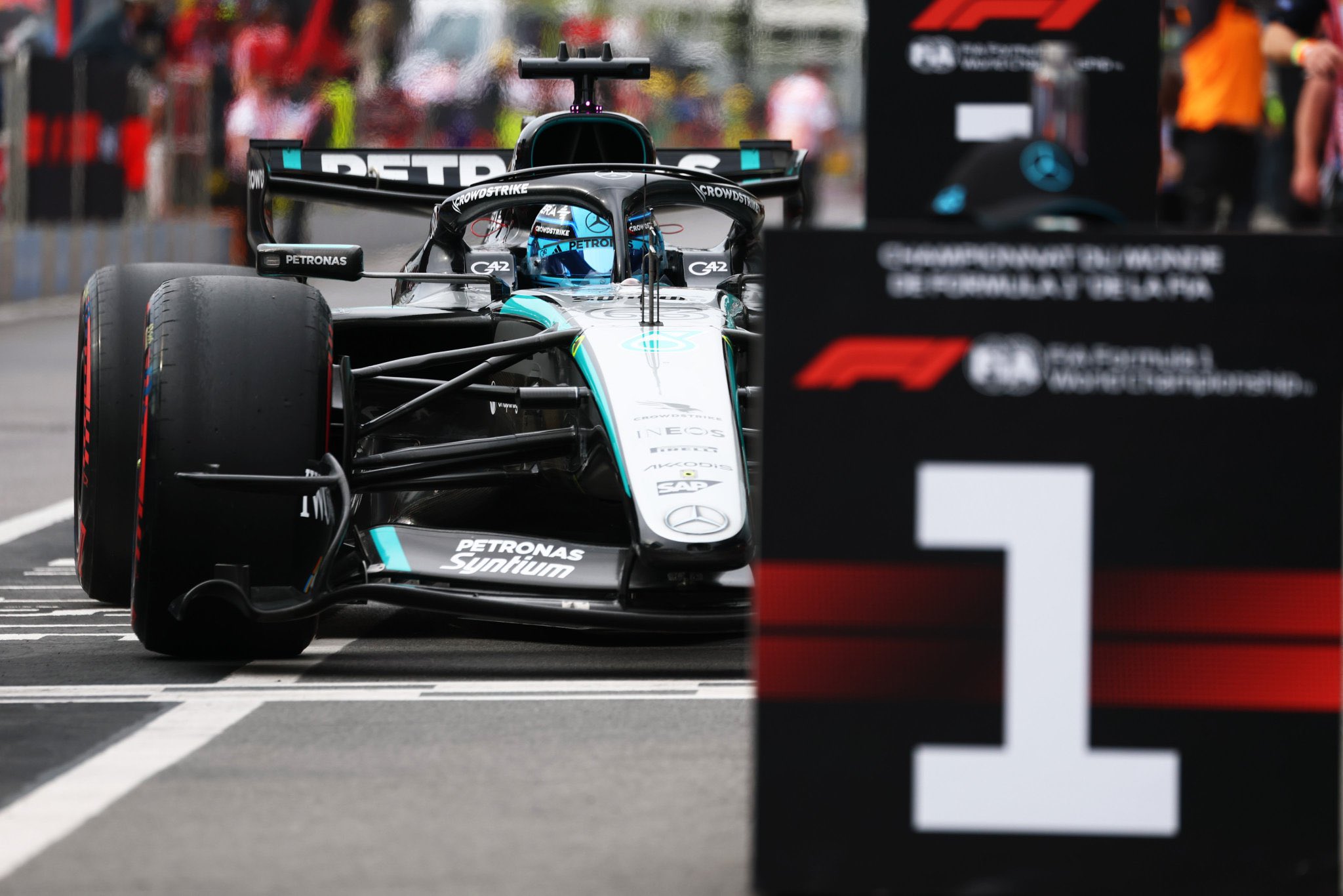 GEORGE RUSSELL KANADA’DA POLE POZISYONUNDA!